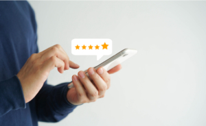 Man rating good service on phone due to social media community management