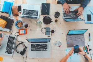 social media content creation - computers